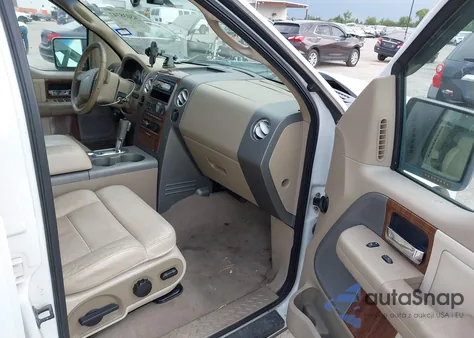 2004 Ford F-150 Lariat/Xlt from USA, damaged, VIN 1FTPW125X4KC97283